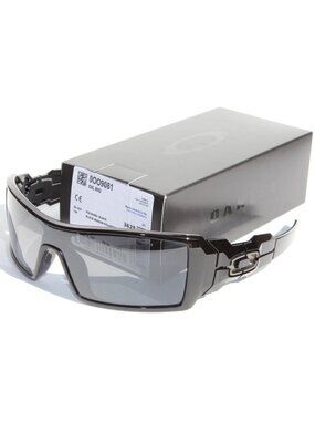OAKLEY Oil Rig POLARIZED Sunglasses Black/Black Iridium NEW OO9081 26-203